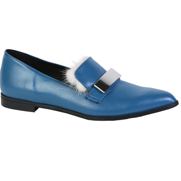 Blue leather flats - Picture 1 of 2